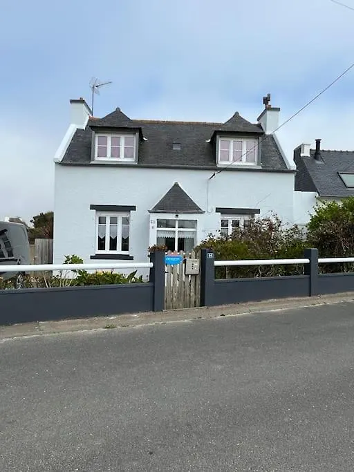 Holiday home Kerletty, La Mer, Les Embruns, A 250 M Des Plages Plouguerneau